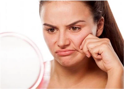 Yuzingizni sovun bilan yuvish aknedan xalos bo'lishga yordam beradimi?